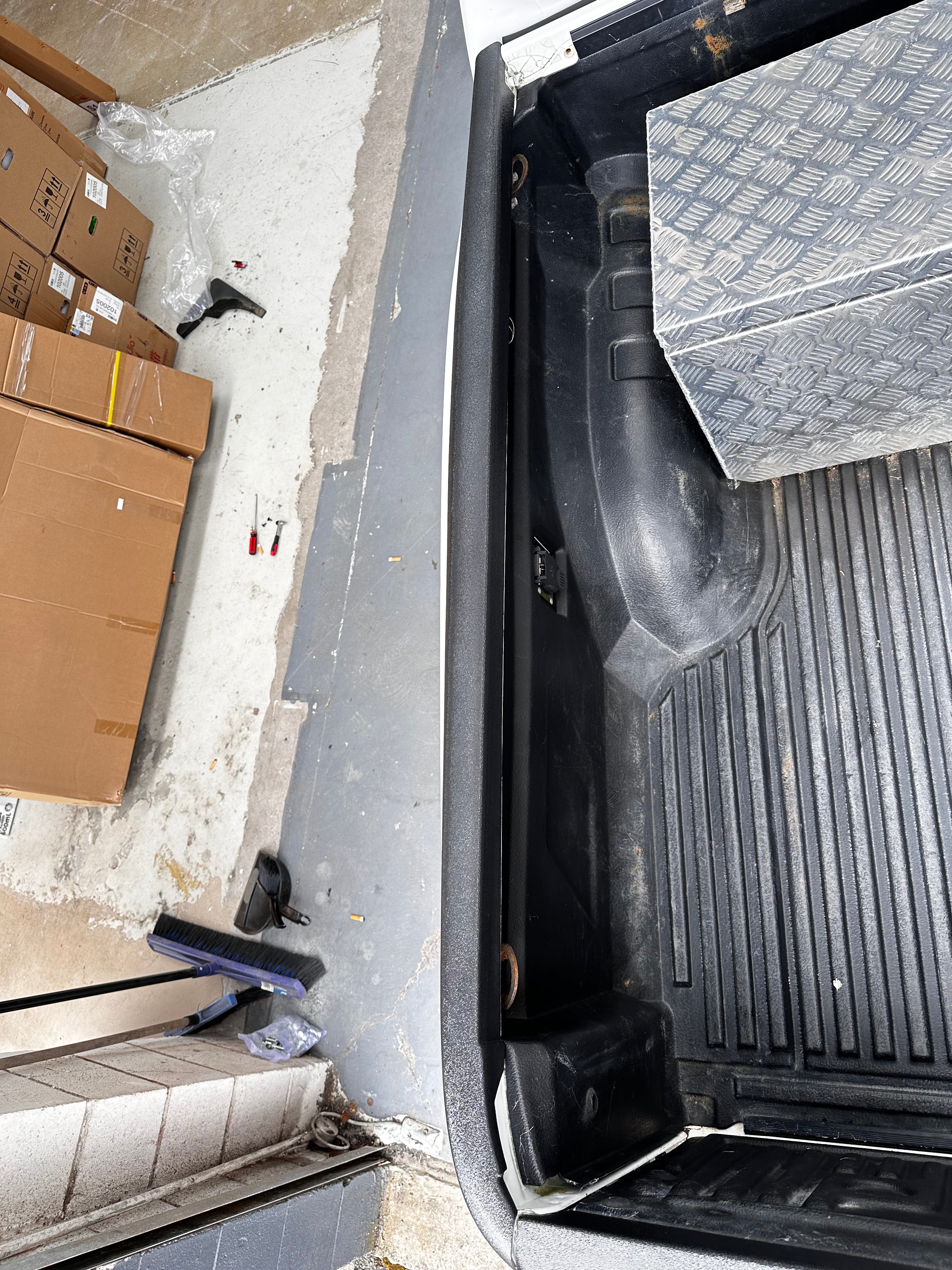 Bedside Rail Covers-3 Piece Set Nissan Navara NP300 2015-2020 Textured Black