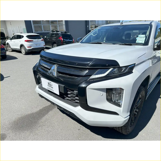 Bonnet Guard Protector Stone Mitsubishi Triton 2019-2023