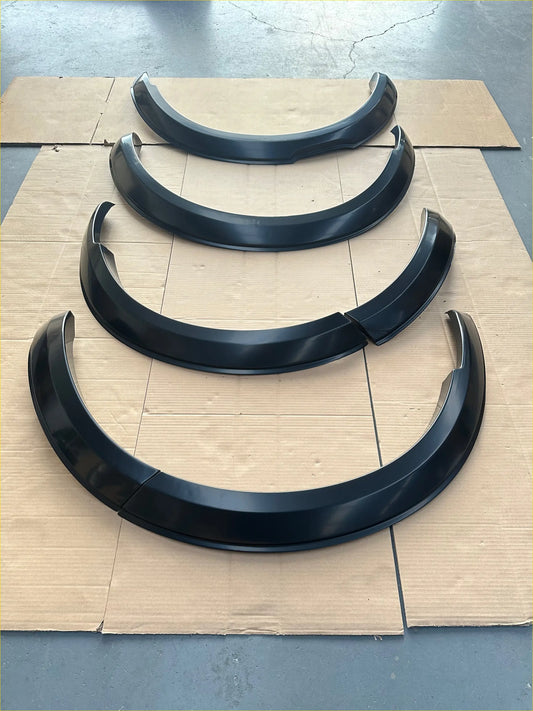 Fender Flare 4-Inch style Nissan Navara 2021+ Matte Black
