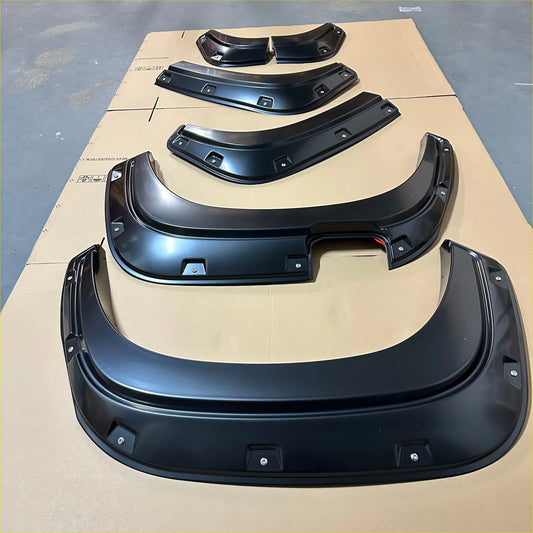 Fender Flare Mitsubishi Triton 2019-2023 Bolt Style Matte Black