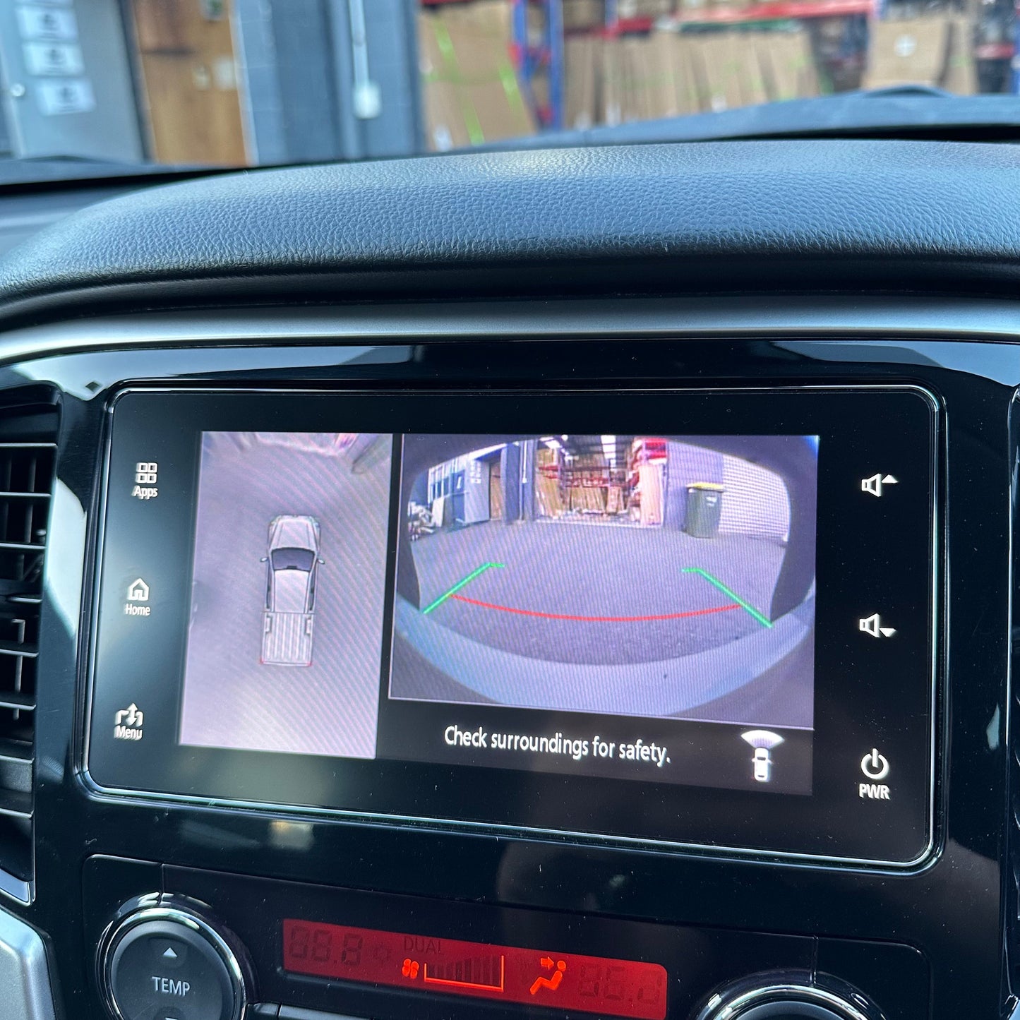 Nudge bar (Compatible Front Sensors) Medium Size Triton 2019-2023