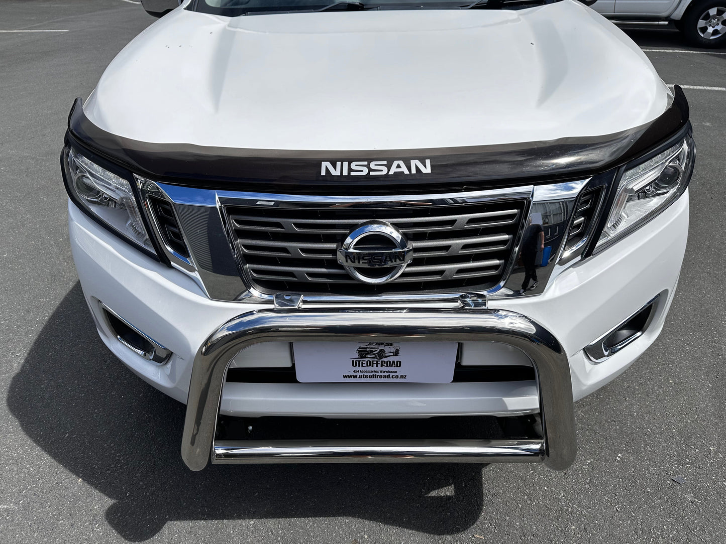 Nudge Bar (Compatible Front Sensors) Nissan Navara NP300 2015-2020