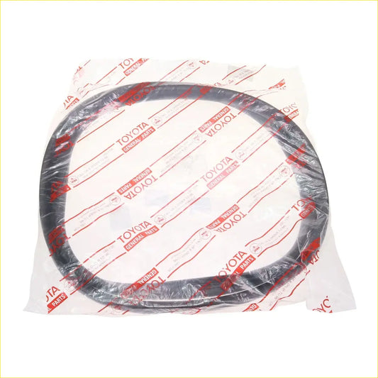 Black rubber rear windshield weatherstrip for toyota hilux rn20 rn25 rn27 1972-1978 in clear bag with red toyota branding