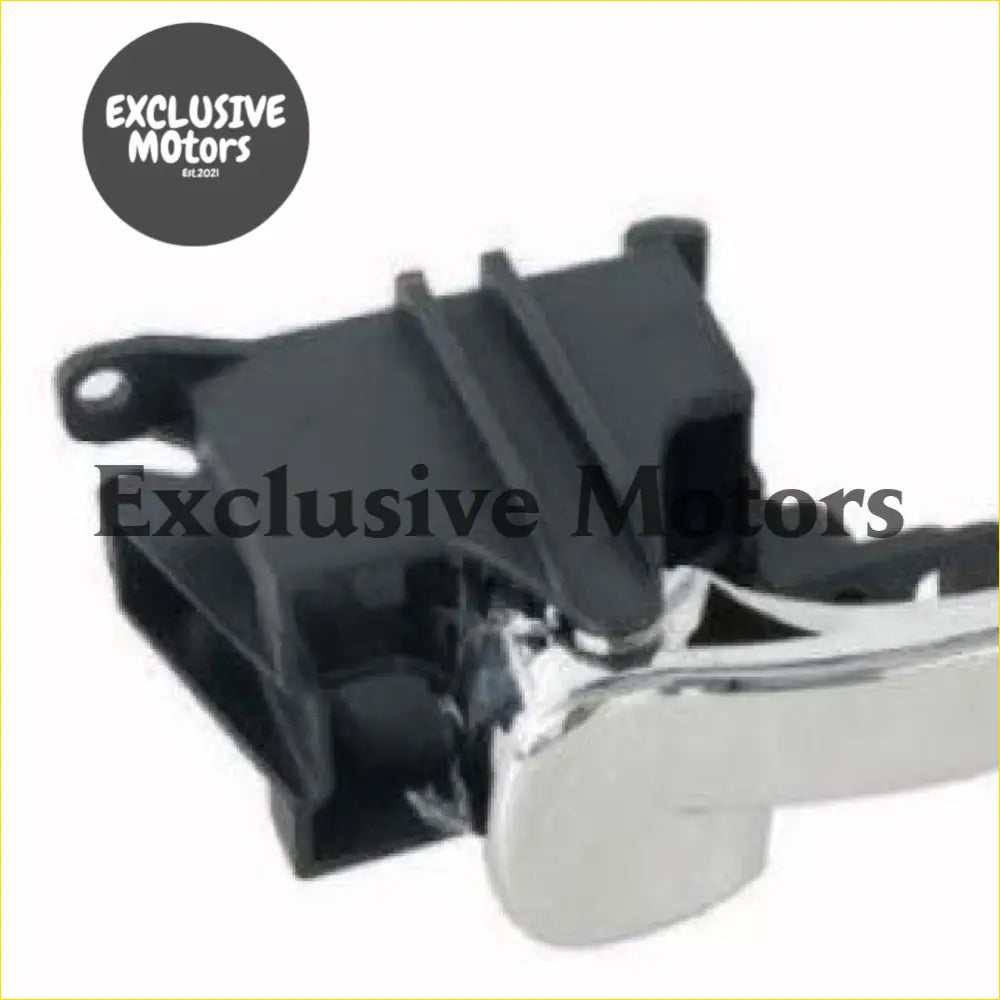 Right Hand Inner Door Handle for Nissan Navara D40 (2005-2015) - Body & Trim