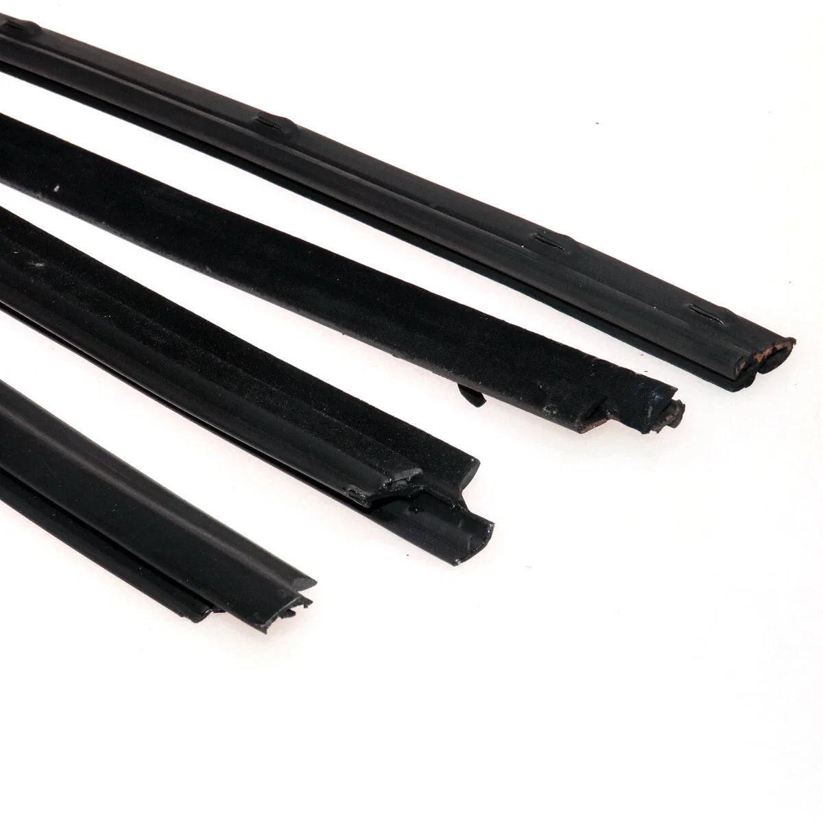 Door Belt Moulding Inner Outer for Toyota Hilux2004-2015