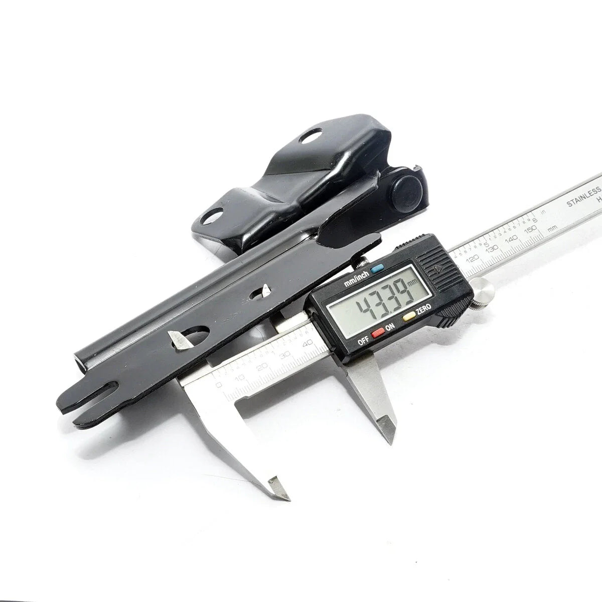 Bonnet Hinges for Mazda B Series Bravo B2200 B2500 B2600 BT-50 2002-2006