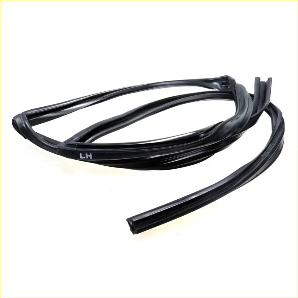 Window Glass Run Channel Set for Mitsubishi Triton L200 Strada - Parts & Accessories