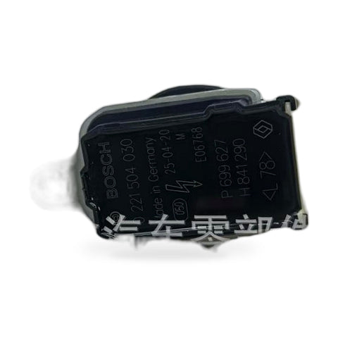 Starter Motor to suit Renault Megane Scenic Clio Nissan Micra Dacia — image 1