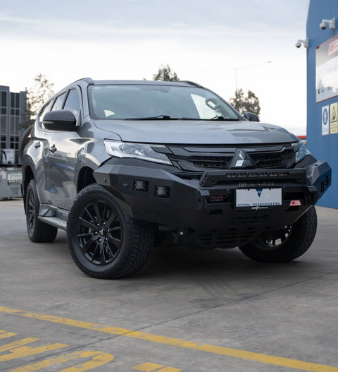 MCC Rocker 078-01SQL Single Low Loop Bull Bar - Mitsubishi Pajero 2015-2020 - Image 2