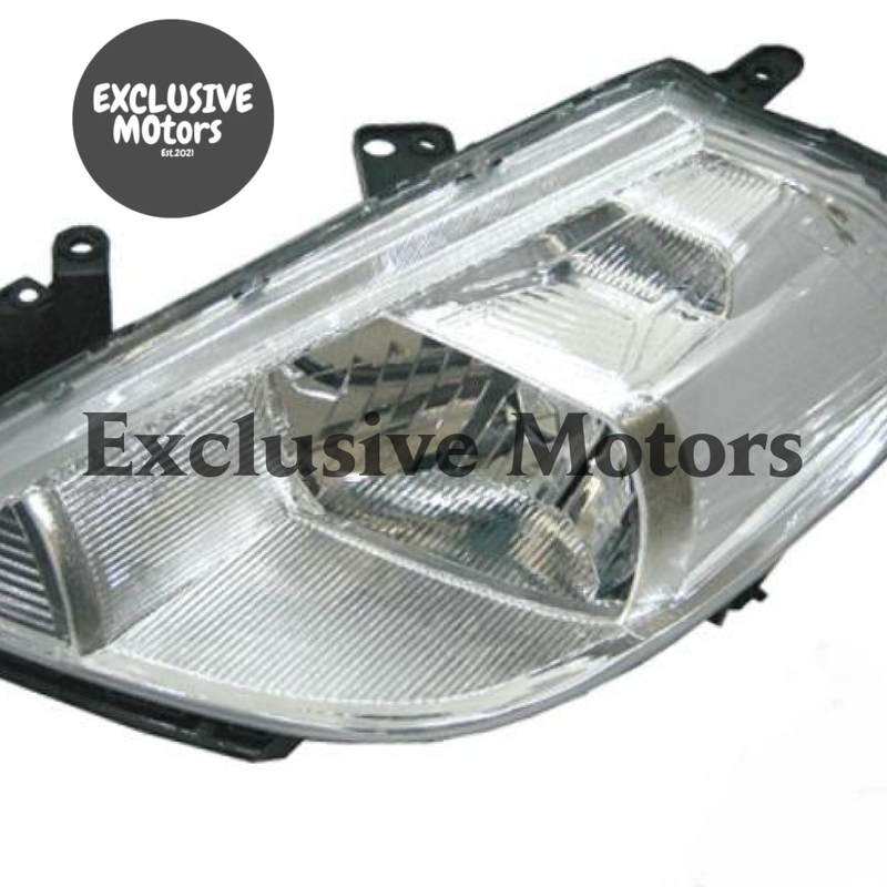 Nissan Tiida Left-Hand Headlight (2005-2012)