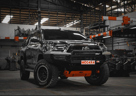 MCC Pegasus 909-01 Aluminium Bull Bar - Toyota Hilux 2016-2021 - Image 2