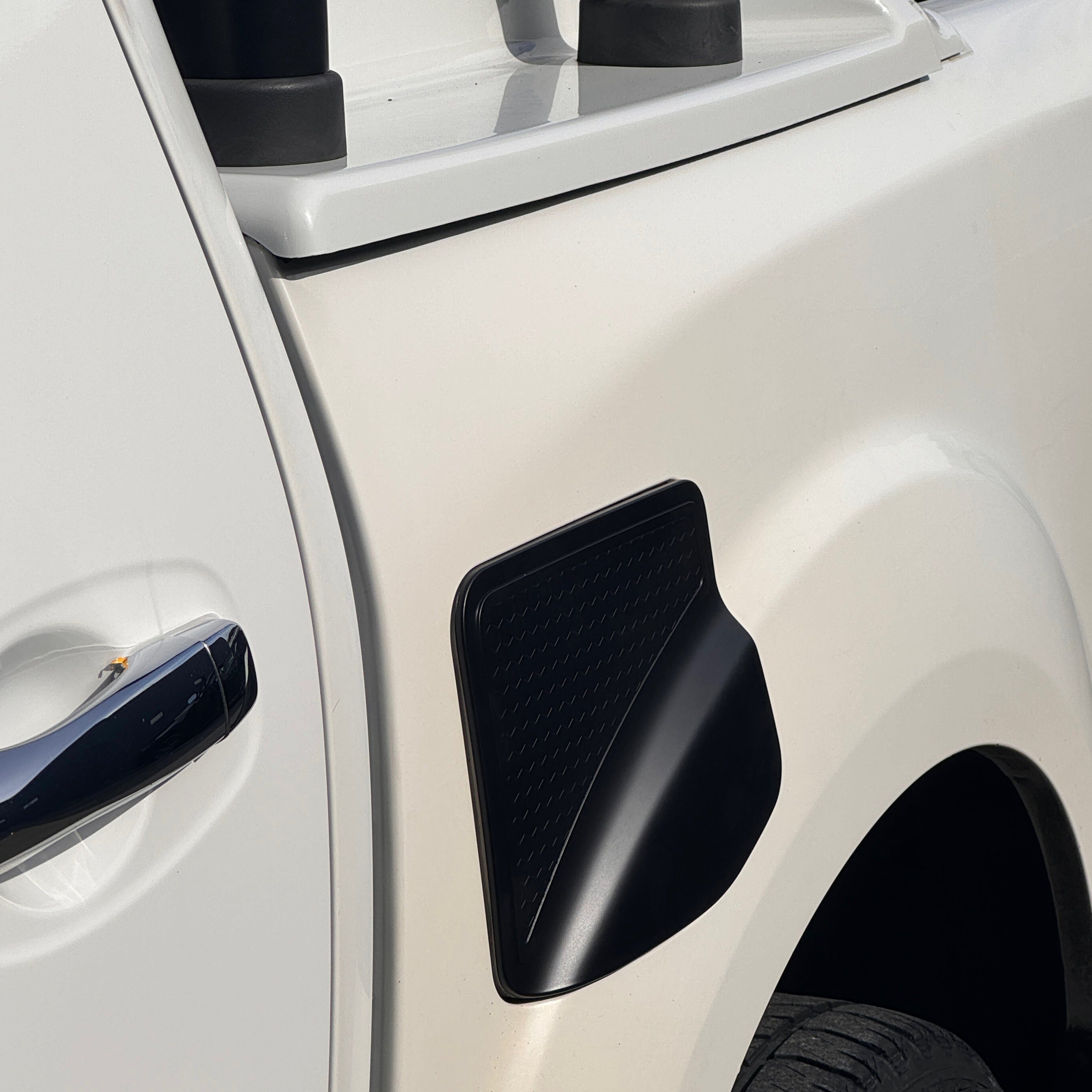 Fuel Tank Cap Cover Nissan Navara NP 300 2015-2020 Matte Black