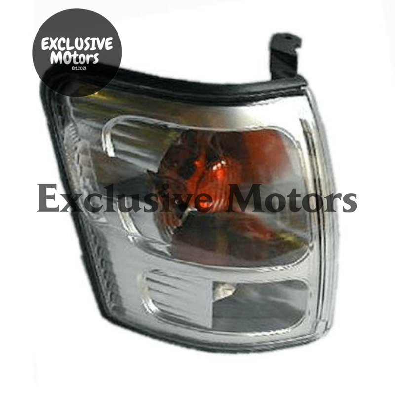 Toyota Hilux (2002-2004) Right Hand Corner Light