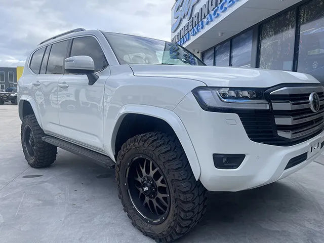 Superior Engineering 35mm Wheel Arch Flares — Toyota LandCruiser 300 Series (excl GR Sport)