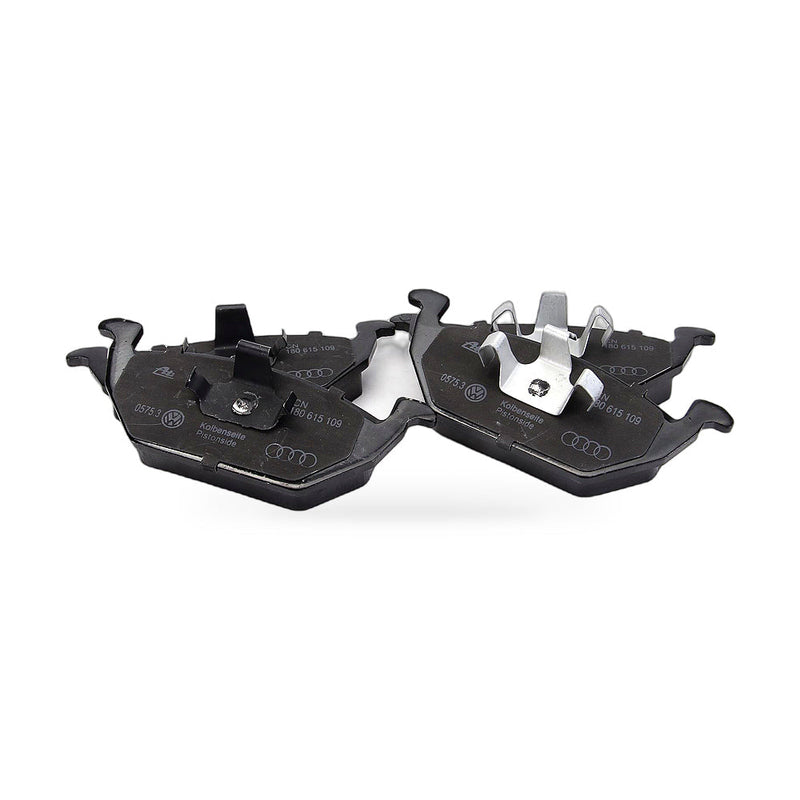 Front Brake Pad Kit to suit Audi A3 TT VW Golf Skoda Octavia Seat Altea — image 1