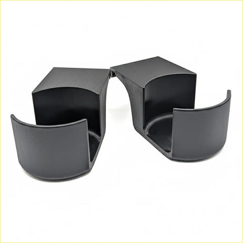 Black carbon fiber door armrest cup holder with sleek curved design for nissan patrol gu y61 series