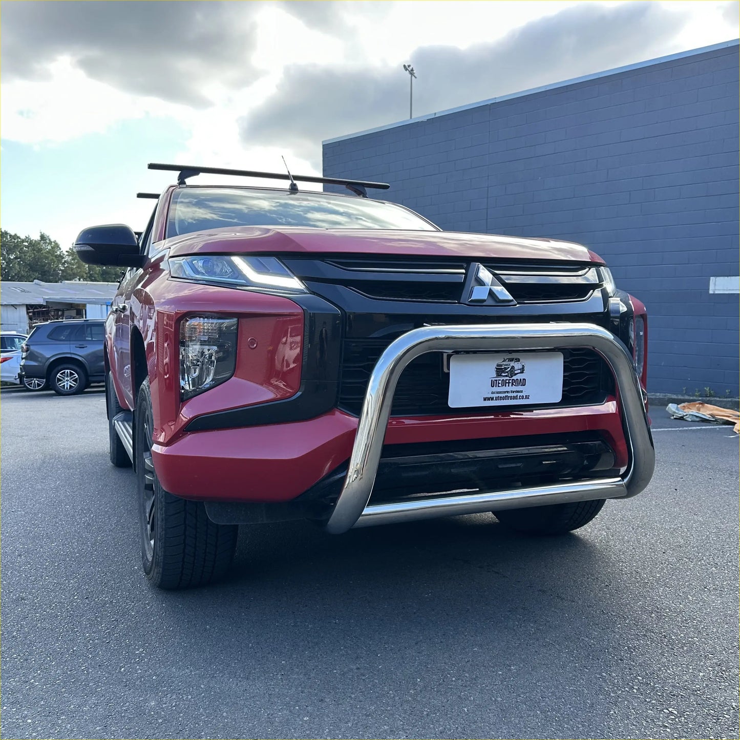 304 Stainless Steel Nudge bar Triton 2019-2023 Chrome - Bar