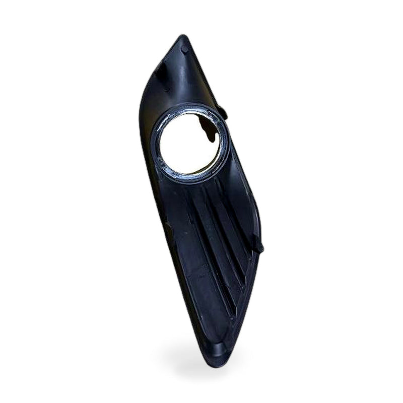 Fog Light Frame (Pair) to suit Ford Focus 2008-2011 8M51-19951-AE — image 1
