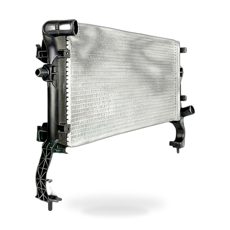 Radiator to suit HYUNDAI i30 PD 1.4L G4LG — image 1