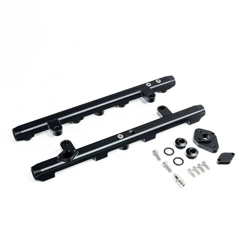 Deatschwerks 3 Valve Fuel Rail (Mustang GT 05-10)
