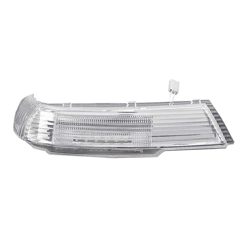 VW Touareg 7L 2003-2011 Front Right Wing Mirror Indicator Suitable