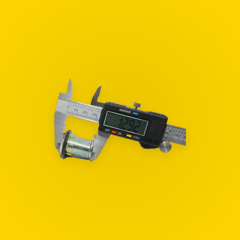 Fuel Lid Gas Lock with Keys for Datsun Nissan 620