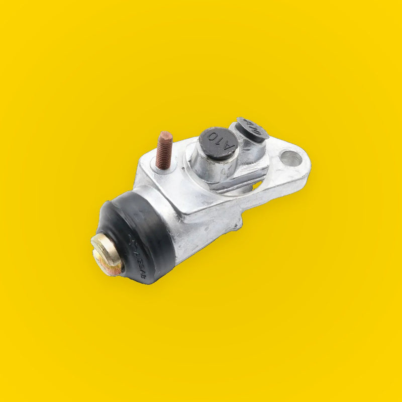 Front Lower Wheel Brake Cylinder for Datsun Nissan