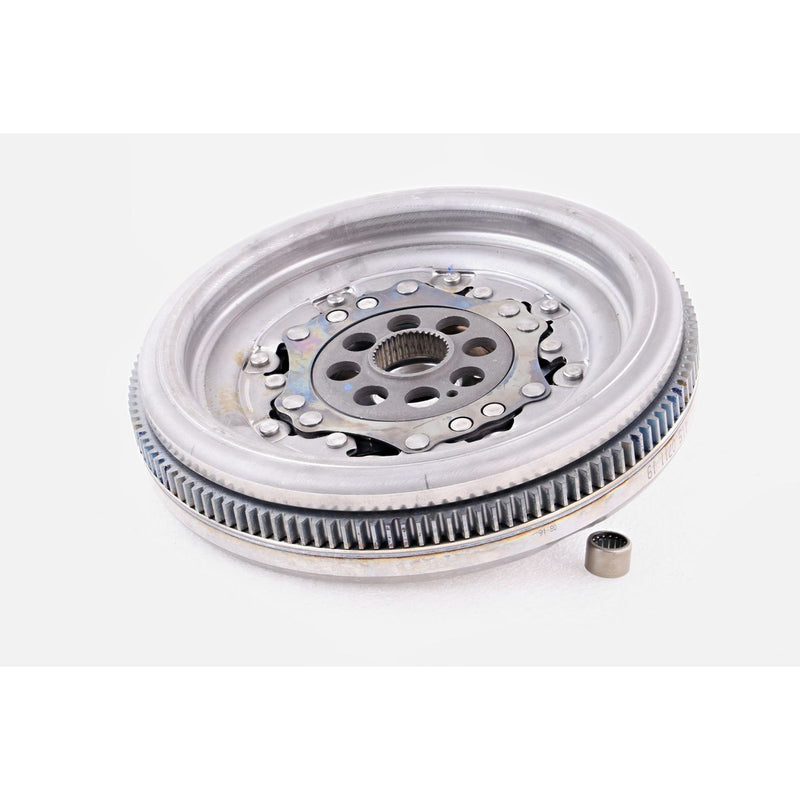 ClutchPro Dual Mass Flywheel With Spigot Bearing/Bushing