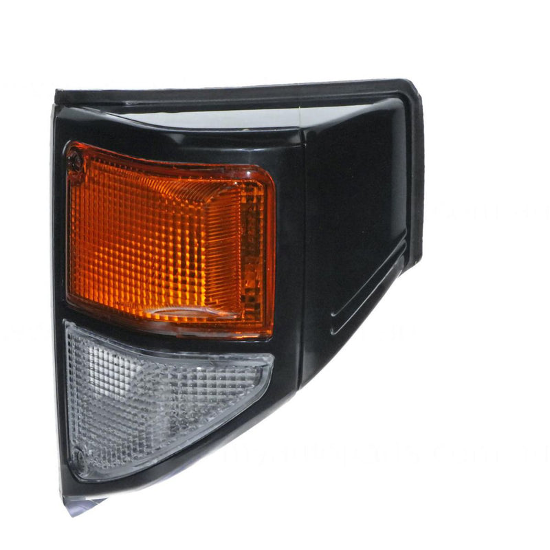 APG All Crash Front Park / Indicator Lamp Passenger Side