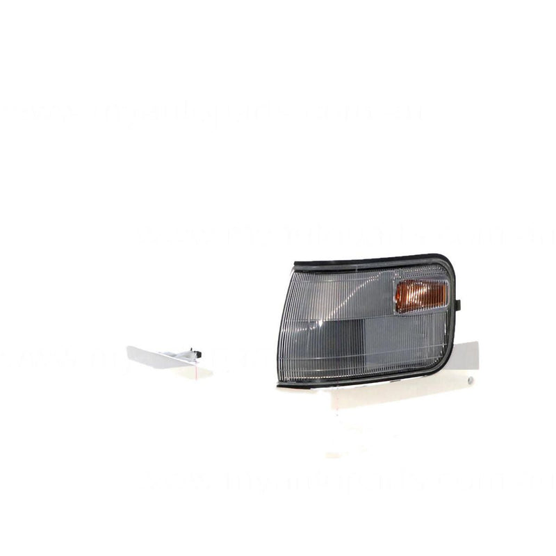 APG All Crash Front Park / Indicator Lamp Passenger Side