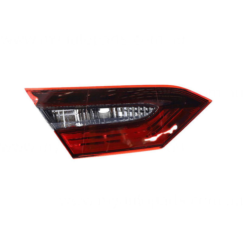 APG All Crash Toyota Camry OEM Boot Lid Lamp Passenger