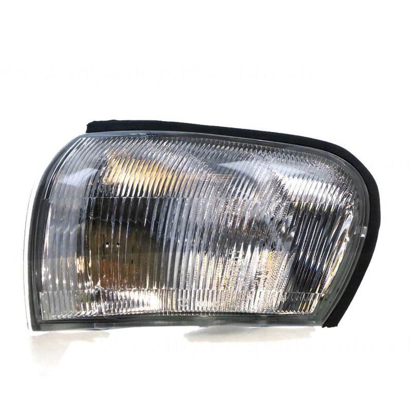 APG All Crash Front Park / Indicator Lamp Passenger Side