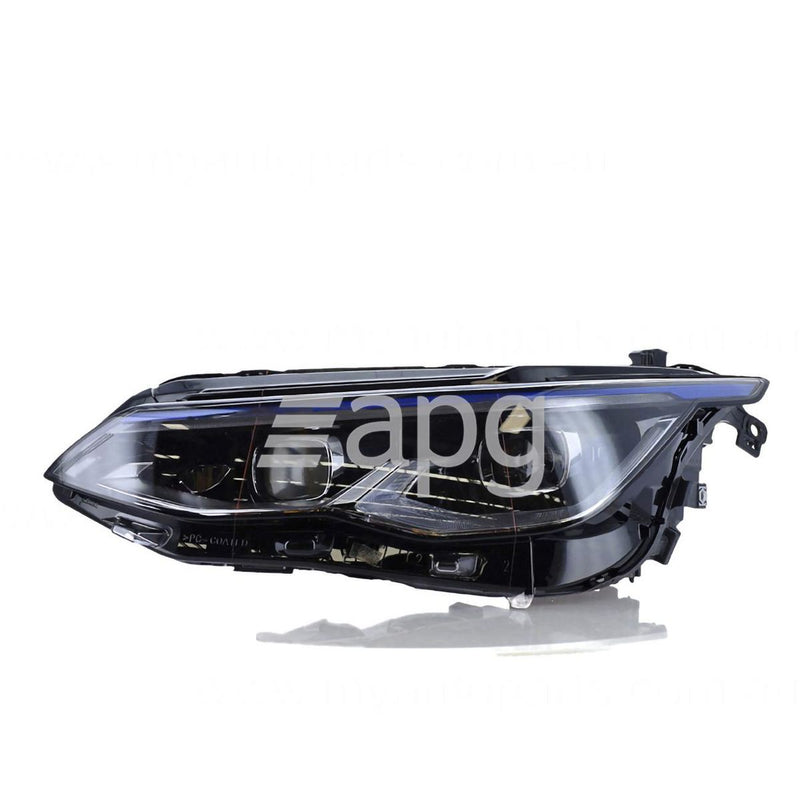APG All Crash Volkswagen Golf OEM Head Lamp Passenger
