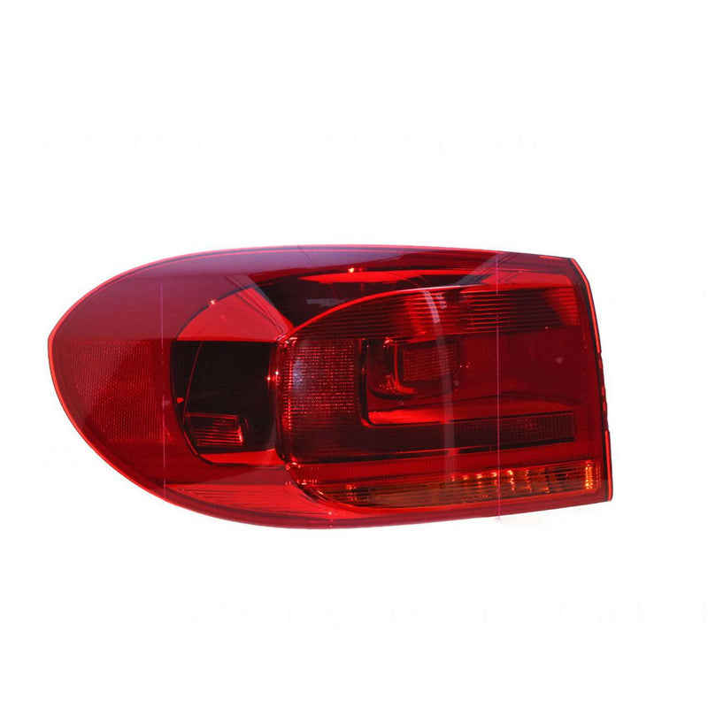 APG All Crash Tail Lamp Passenger Side OES Suits