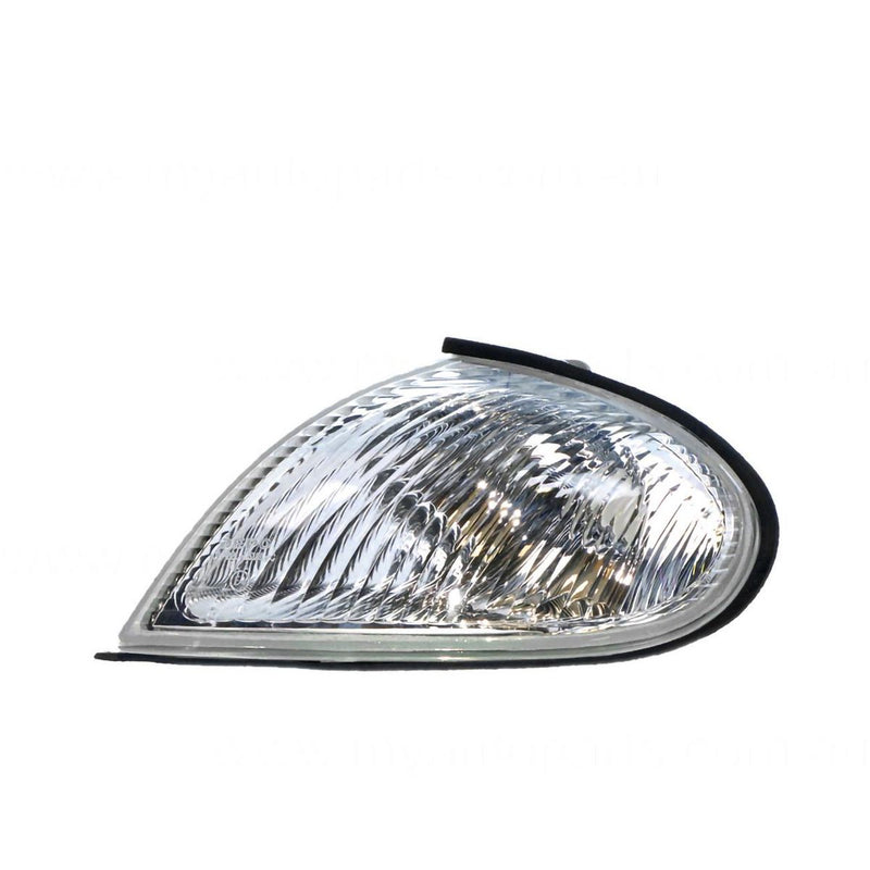 APG All Crash Front Park / Indicator Lamp Passenger Side