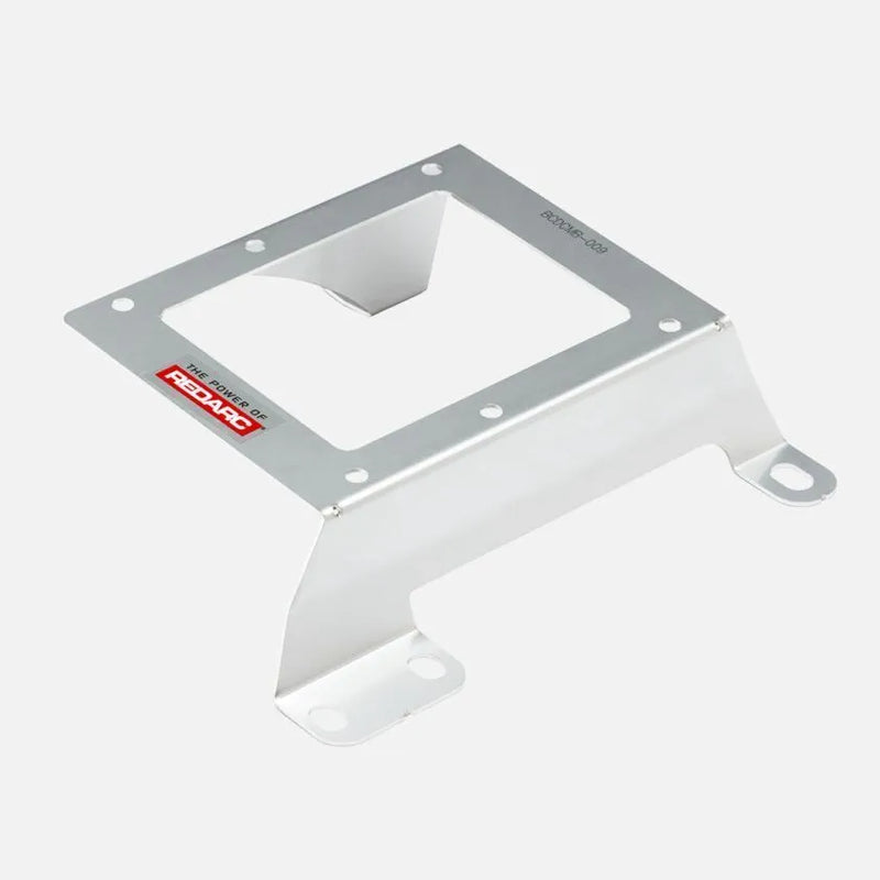 Redarc BCDC Mounting Bracket (Triton/Pajero)