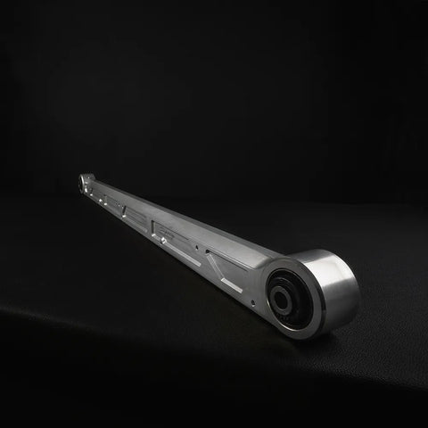 Superior Engineering Billet Series 7075-T6 Alloy Rear Lower Control Arms — Toyota LandCruiser 100 Series IFS