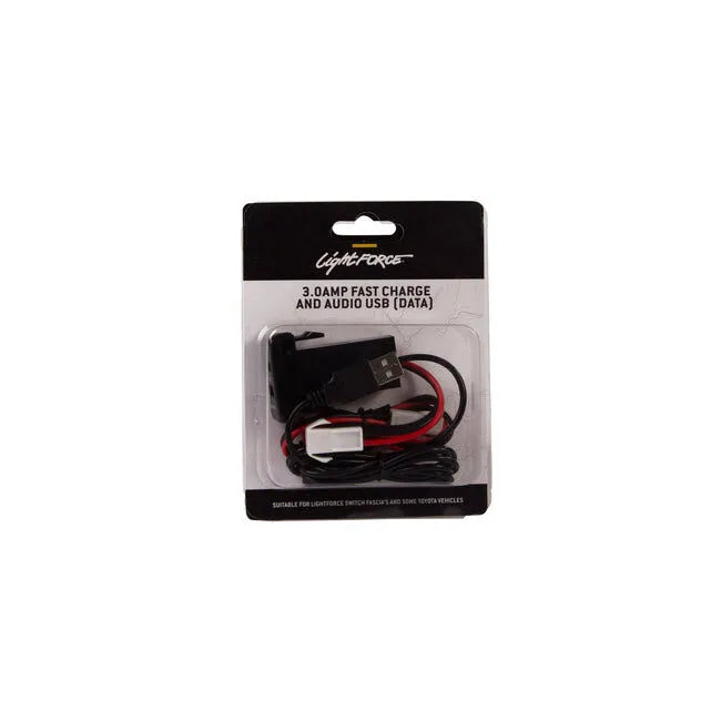 Lightforce USB Passthrough and Charger (Landcruiser 100 Series 98-07/Hiace 05-13) — fits Toyota Landcruiser Prado 1...