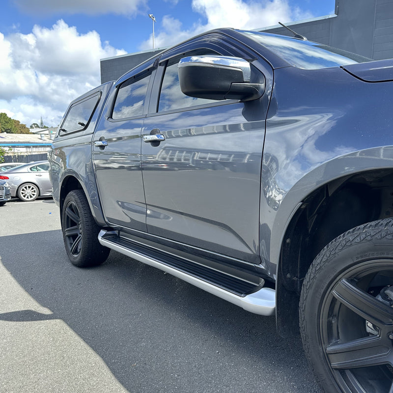 Stainless Steel Nudge Bar Isuzu D-Max LS / LX 2021-Current Matte Black