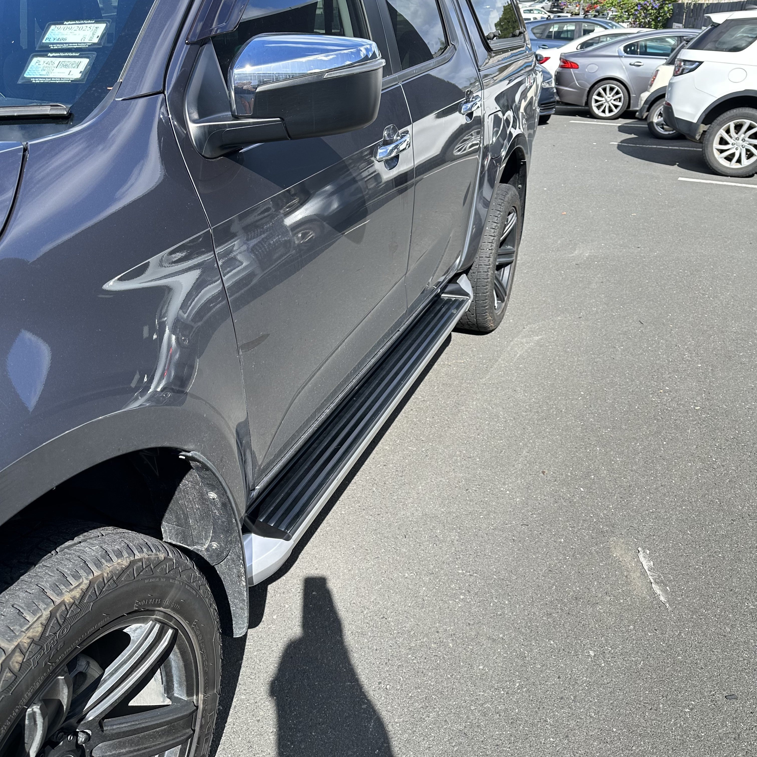 Side Step Running Board OEM Style Isuzu D-Max 2021-2023 Double Cab