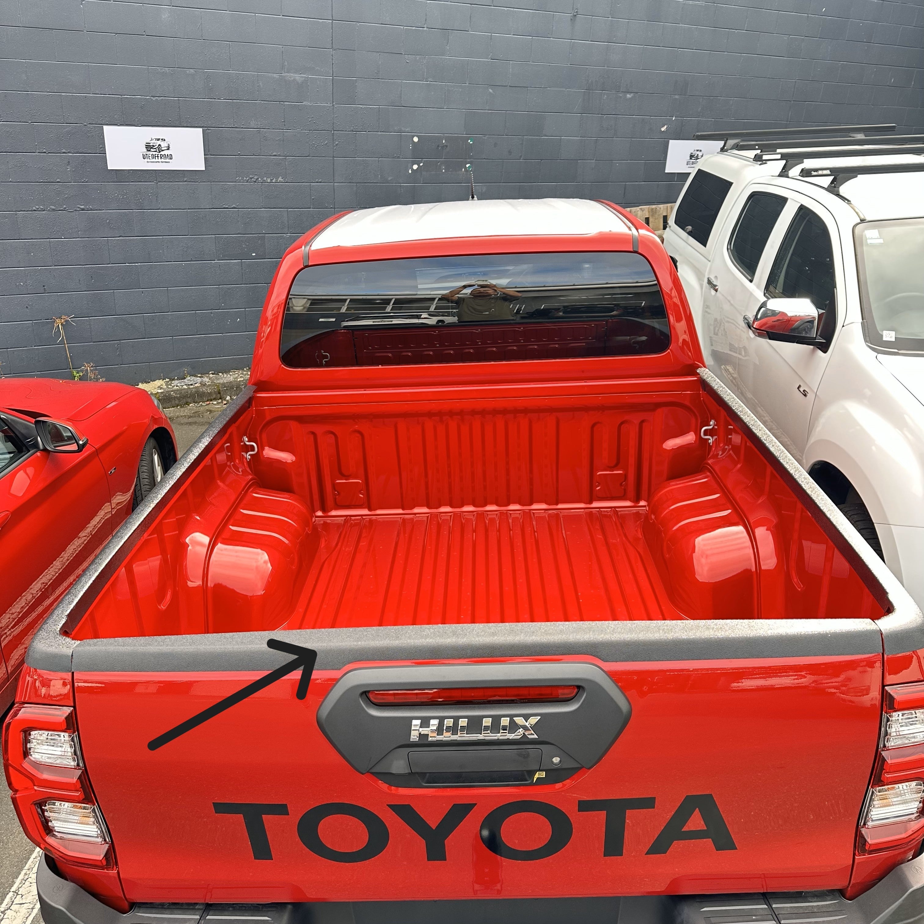 Tailgate Cover Toyota Hilux 2021+ Textured Black