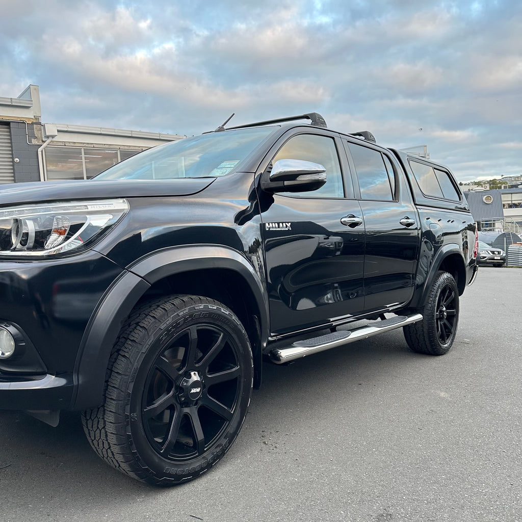 Running Board 4 inch Oval Tube Stainless Steel Hilux Revo 2015-Current Double Cab