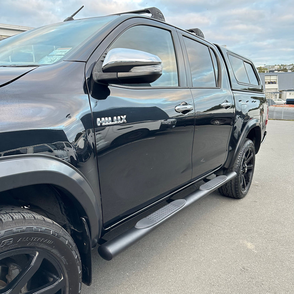 Running Board 4 inch Oval Tube Black Stainless Steel Hilux Revo 2015+ Double Cab