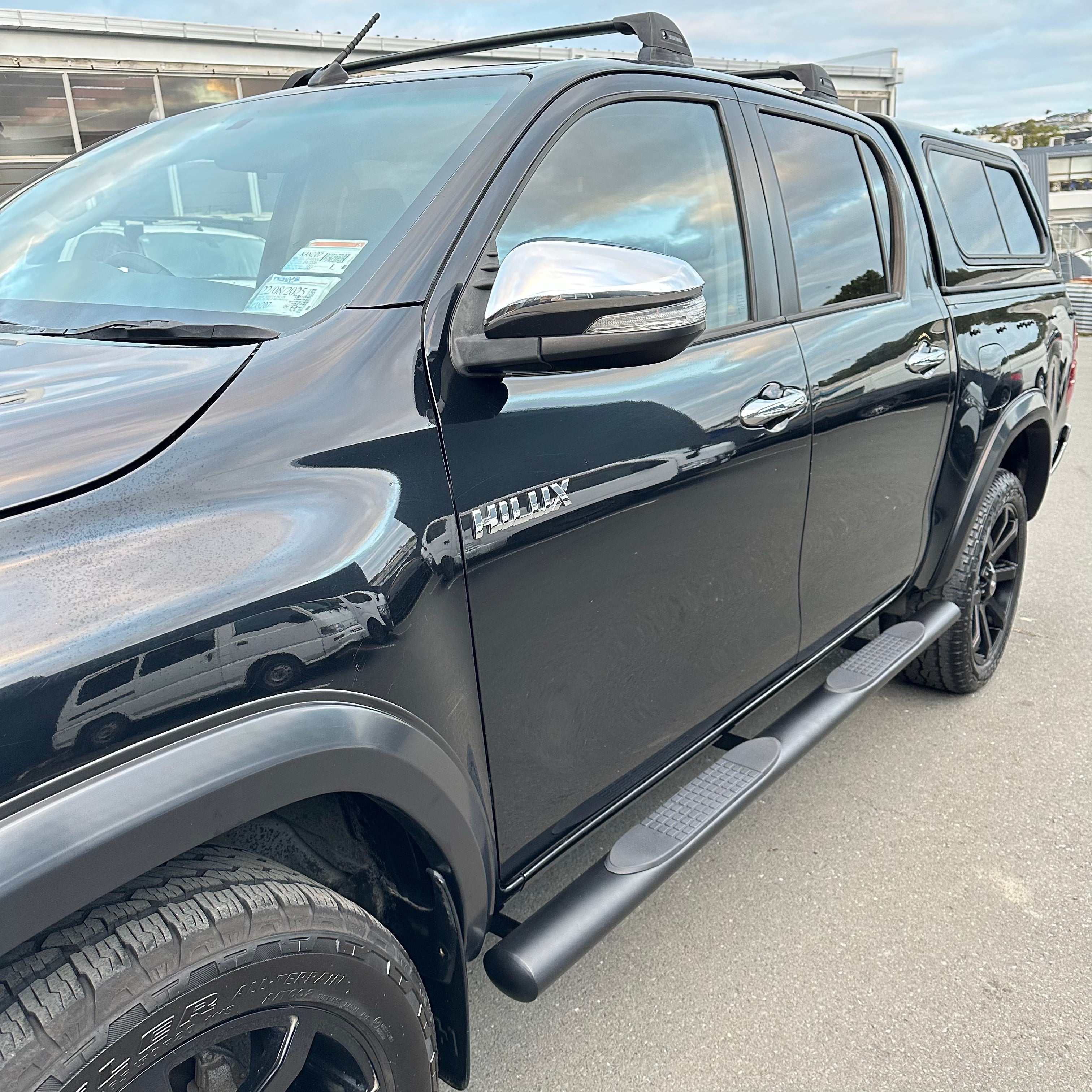 Running Board 4 inch Oval Tube Black Stainless Steel Hilux Revo 2015+ Double Cab