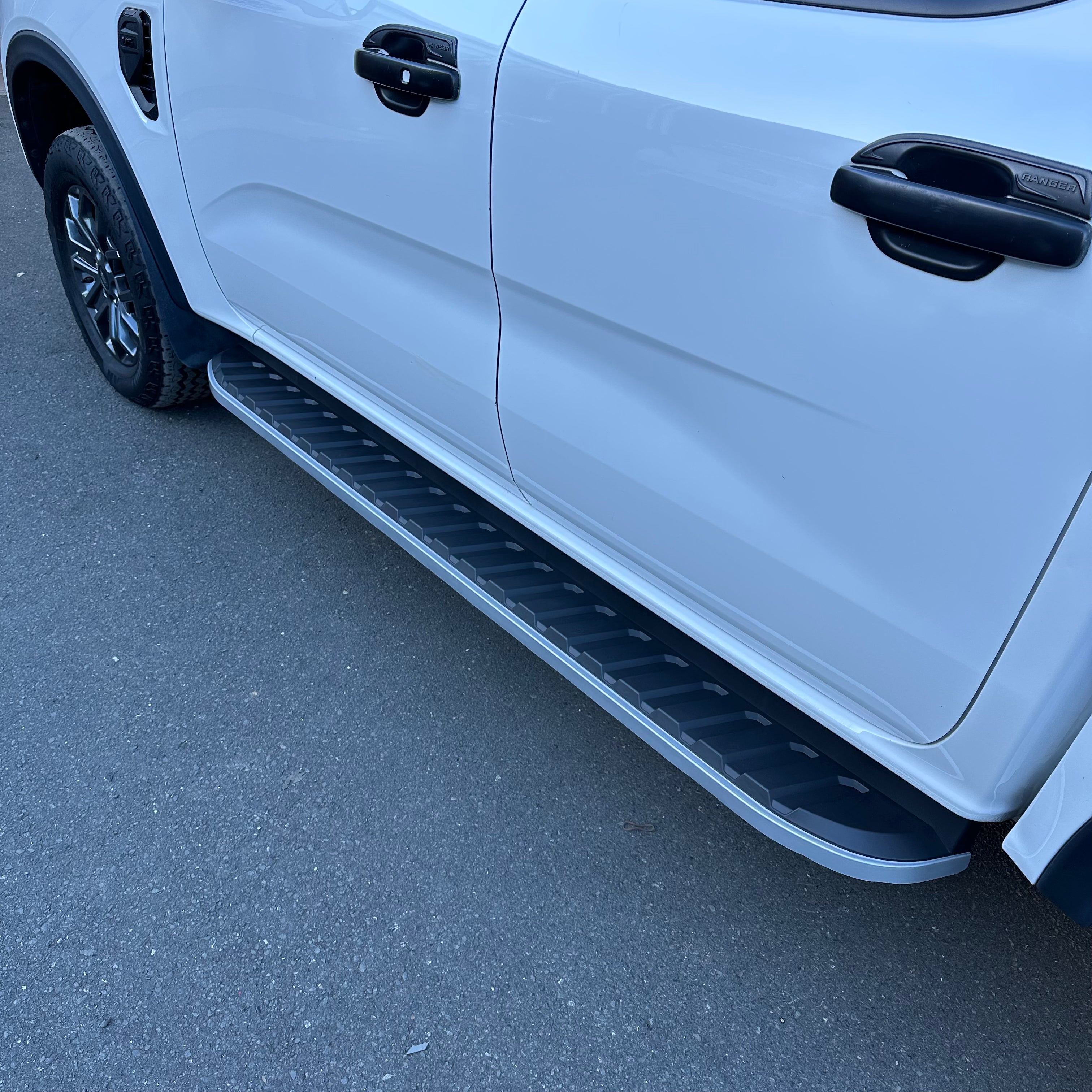 Side Step Running Board OEM Style Ford Ranger 2022+ Double Cab