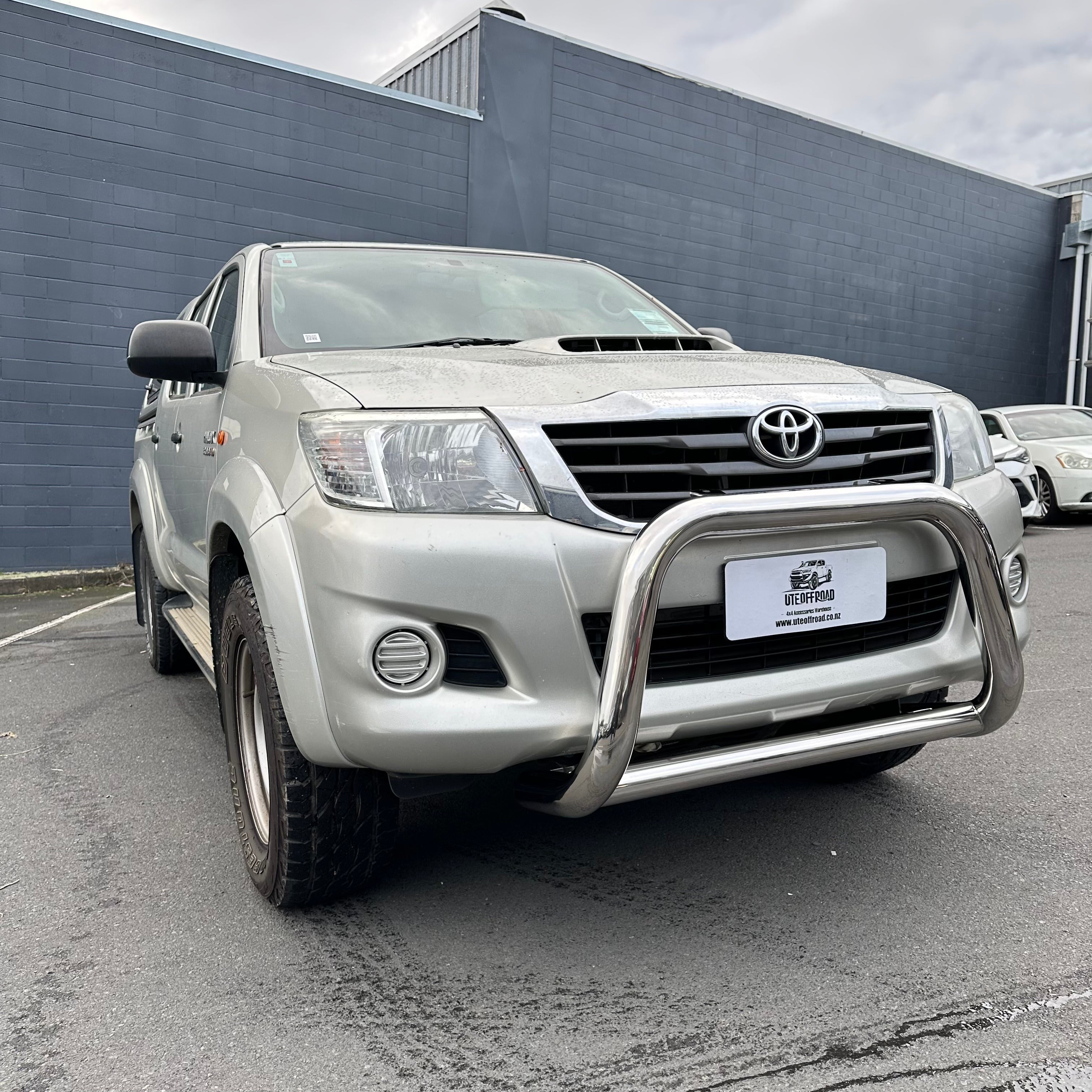 Nudge Bar Toyota Hilux Vigo 2005-2015 chrome