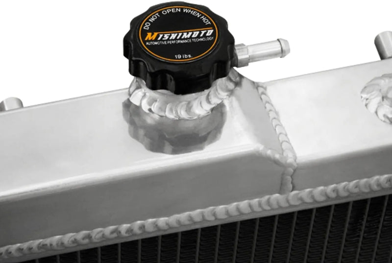 Mishimoto Performance Aluminium Radiator (Golf MK5 GTi 06-09) — fits Volkswagen Passat