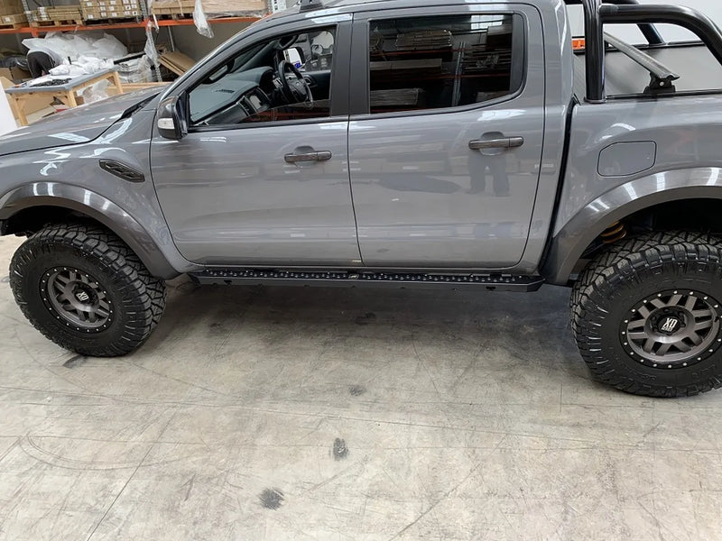 Offroad Animal Rock Sliders (Ranger Raptor 2018-22)