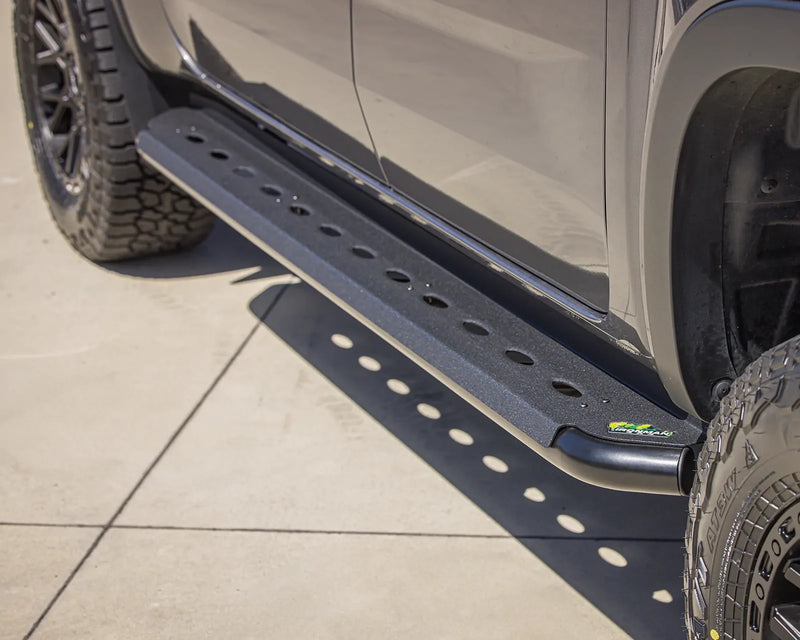Ironman 4x4 Side Steps (Landcruiser 79 Series 16-24)