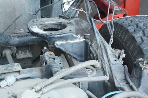 Superior Engineering Coil Tower Brace — Nissan Patrol GQ/GU (Driver Rear Of Rear Tower)